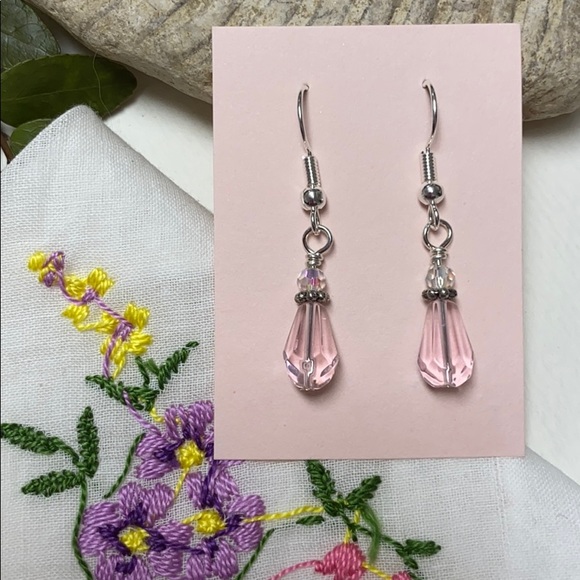 Pink dainty petite drop earrings nickel free - Picture 2 of 4